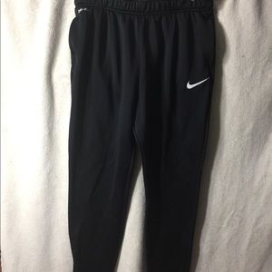 Women’s Nike dry fit joggers